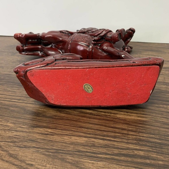 Vintage Red Resin Chinese General Guan Yu God of War On a Galloping Horse Statue - Picture 7 of 8